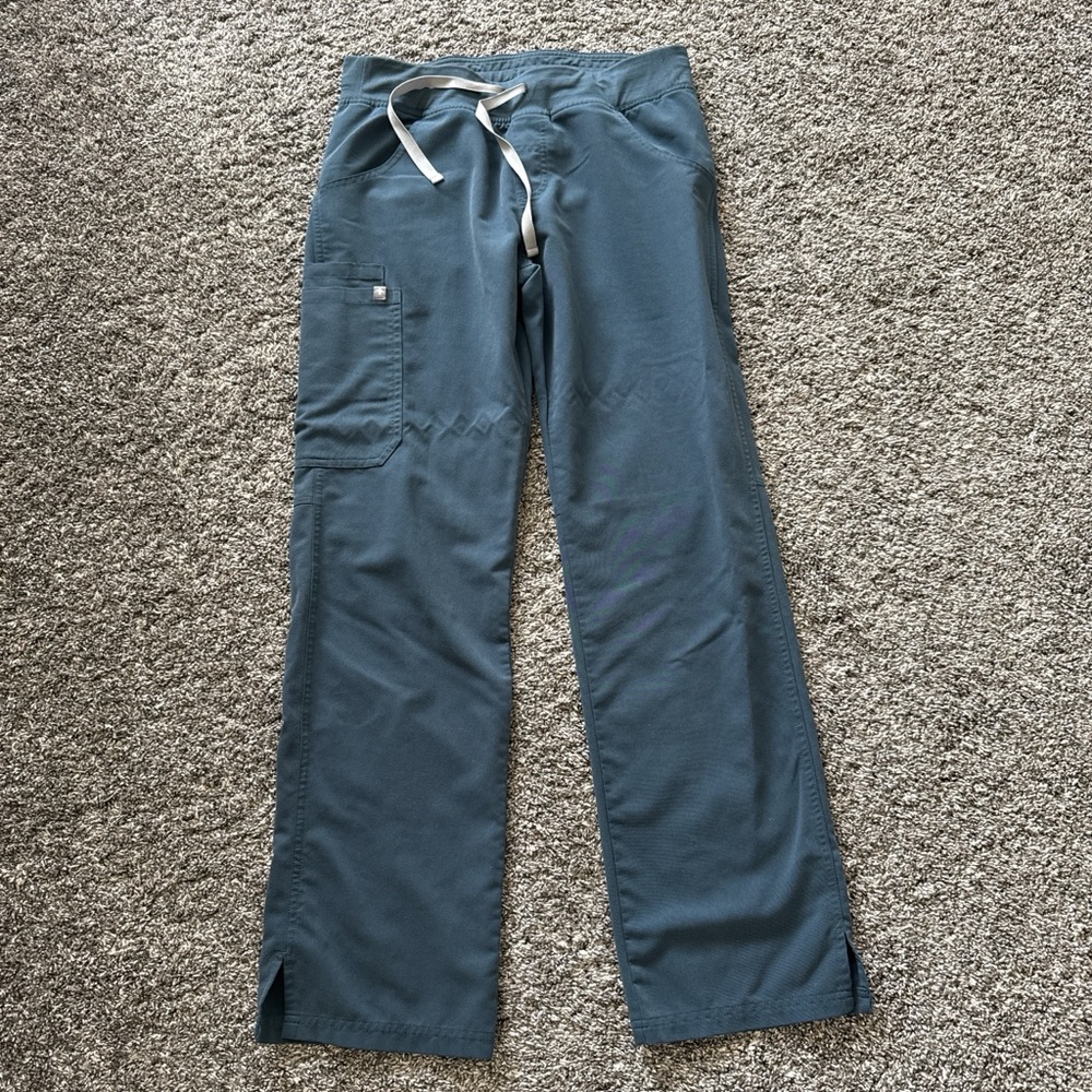 Figs Women's Deep Blue Scrubs set - Picture 4 of 6
